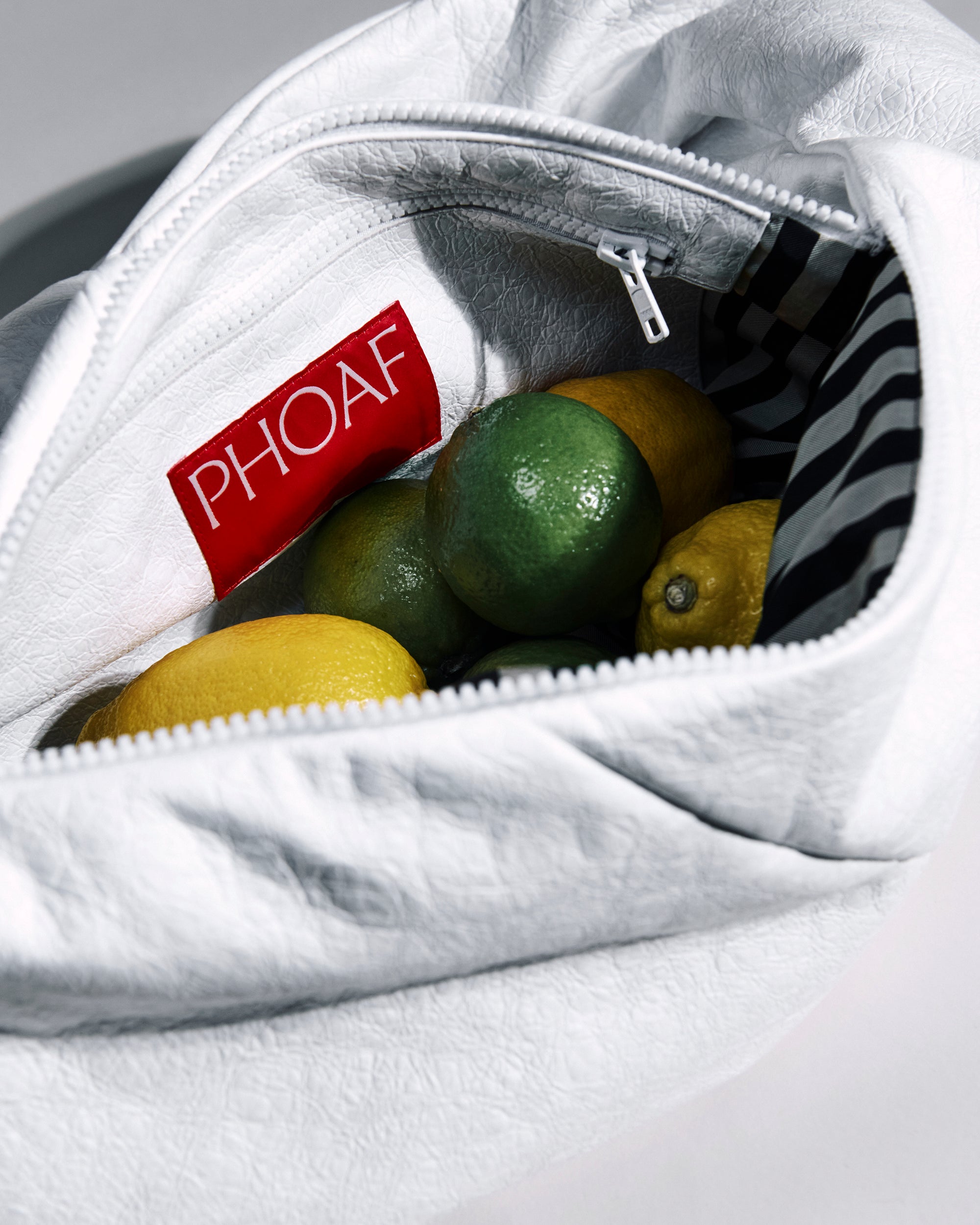 The Bo / White Leather